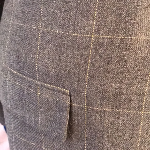 🔥SALE🔥Cosimo 6 buttons Suit - Picture 5 of 17